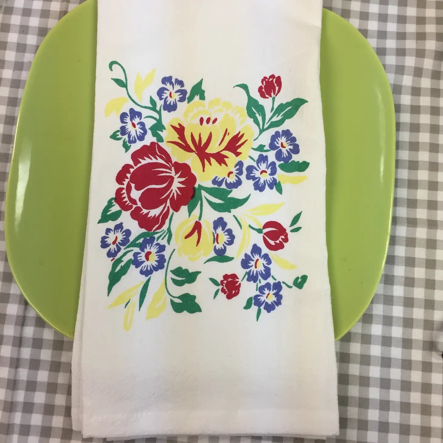 KITCHEN TOWEL: Peonies